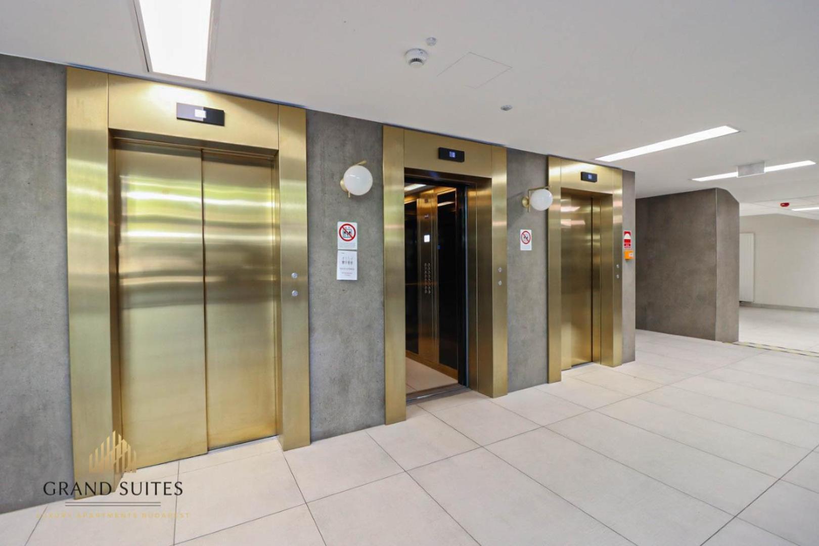 Grand Suites Promenade Budapest Exterior photo