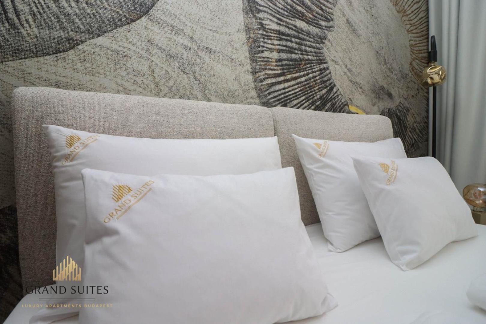 Grand Suites Promenade Budapest Exterior photo