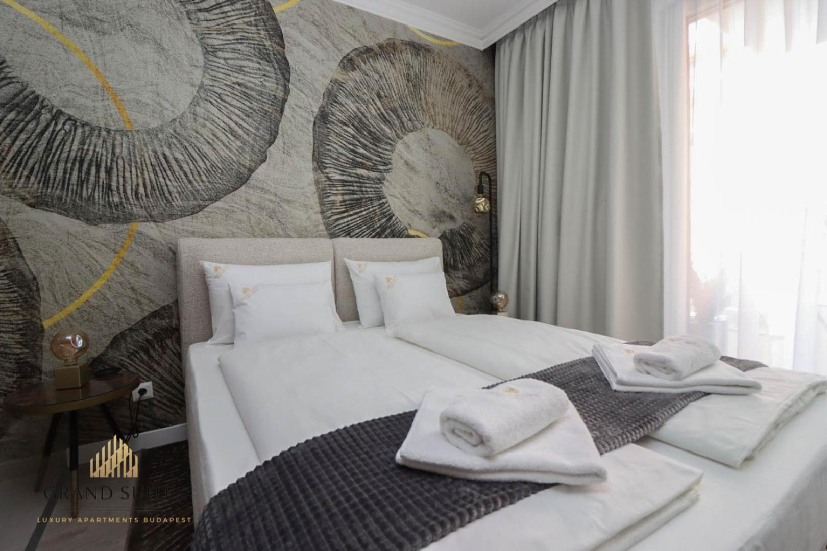 Grand Suites Promenade Budapest Exterior photo