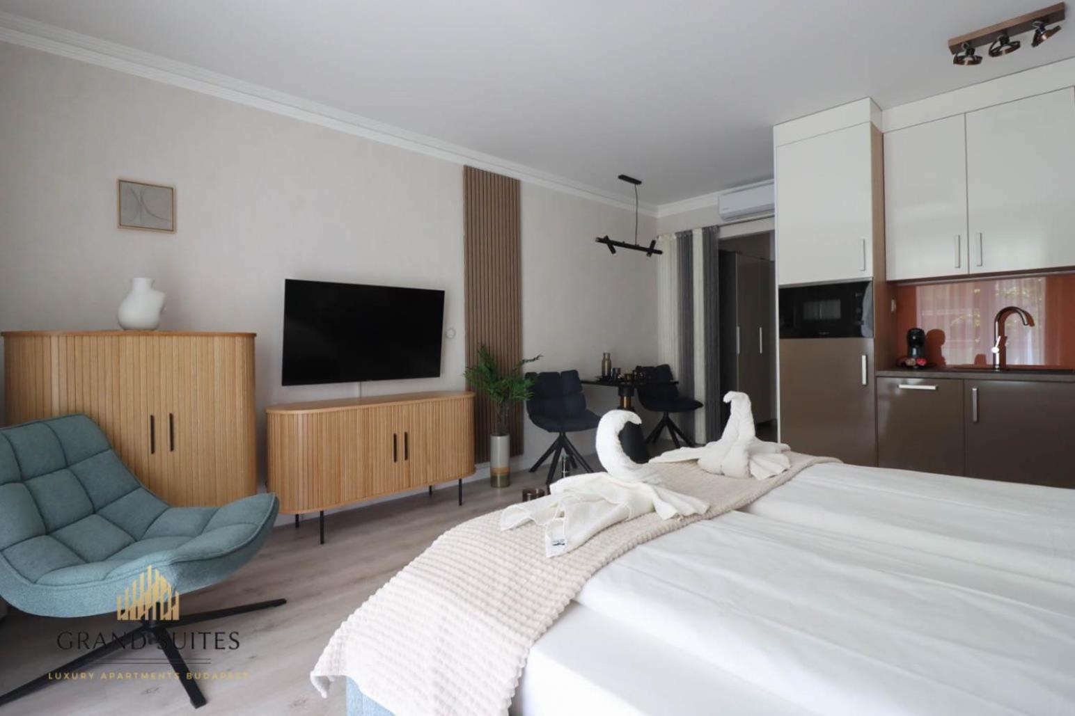 Grand Suites Promenade Budapest Exterior photo